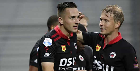 湖人全队命 湖人全队命